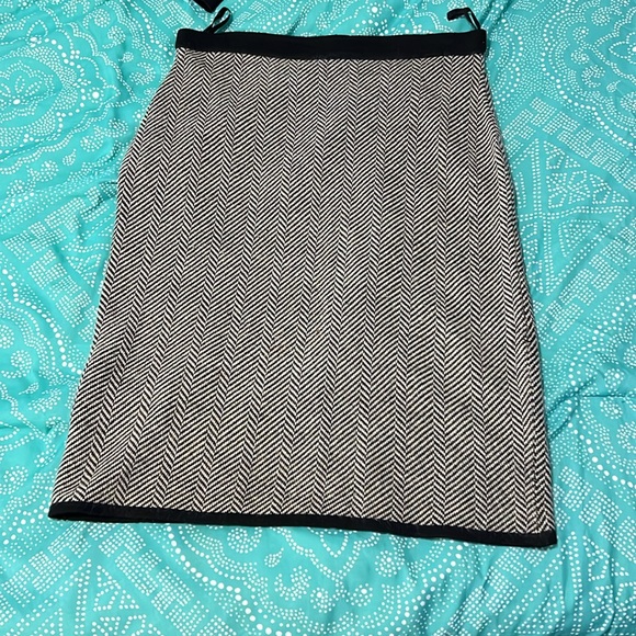 Skirt bundle Alert!! - Picture 2 of 6
